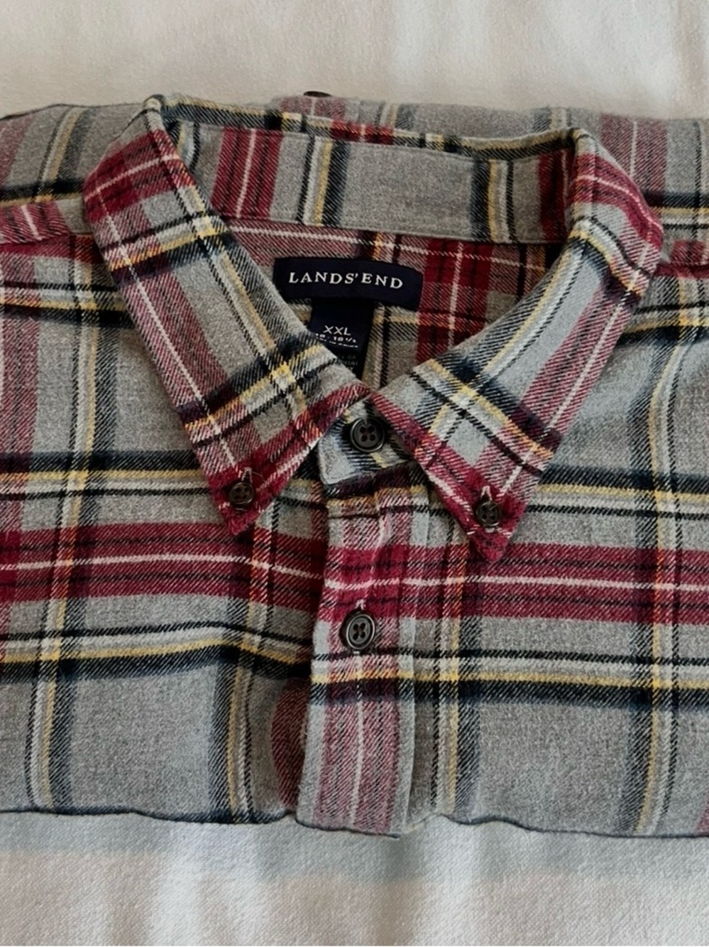 Lands' End Men's Gray Burgundy Black Soft Plaid Flannel Shirt Pocket SZ XXL  EUC